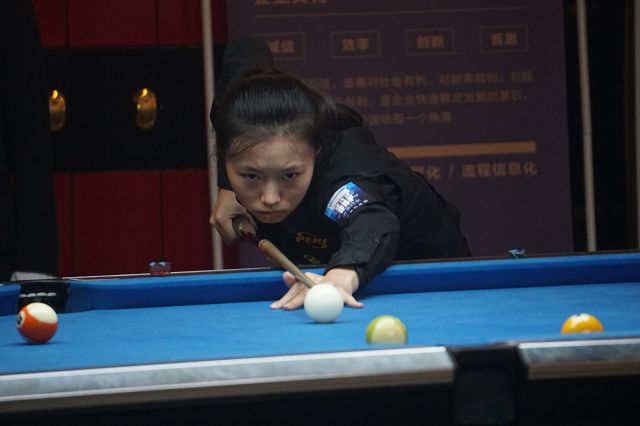 “NBA球员积极参与社会公益活动，回馈社区”.